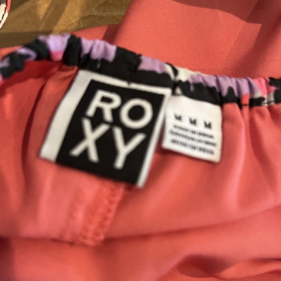 Roxy Pink Flowy Tank - Size Medium - Picture 5 of 5